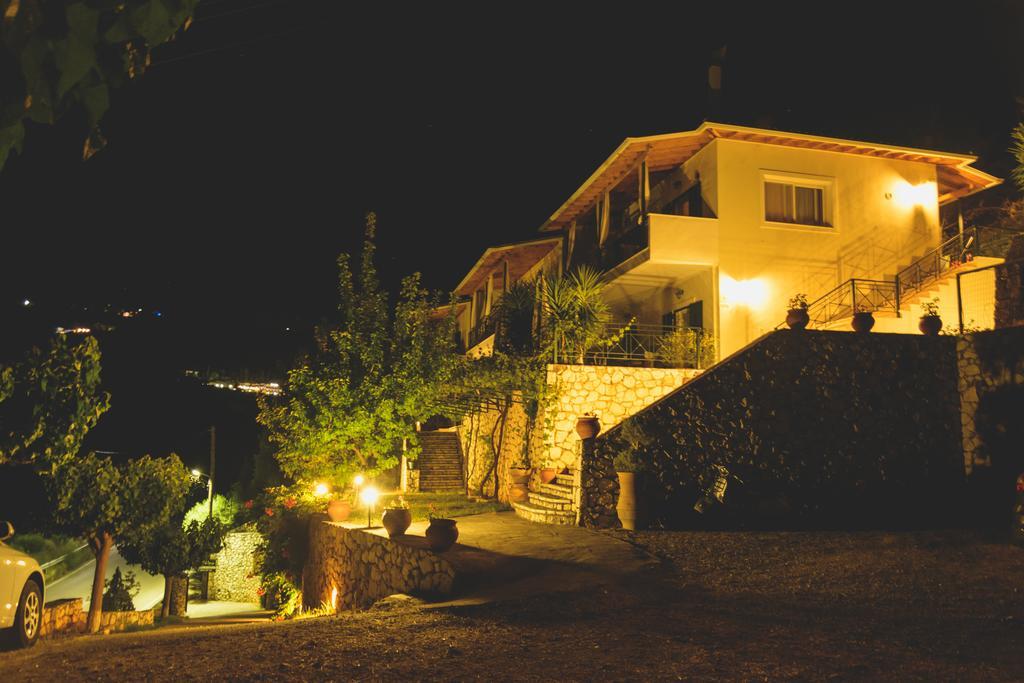 Althea Studios Lefkada Ayios Nikitas Ruang foto